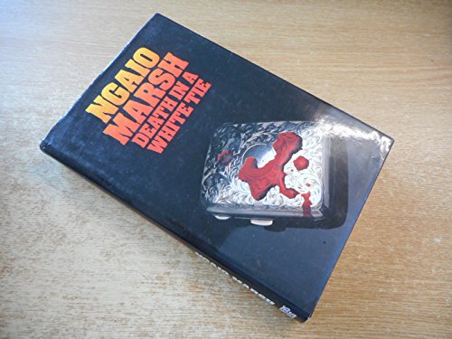 Death in a White Tie (Portway Large Print Series) 0745172075 Book Cover