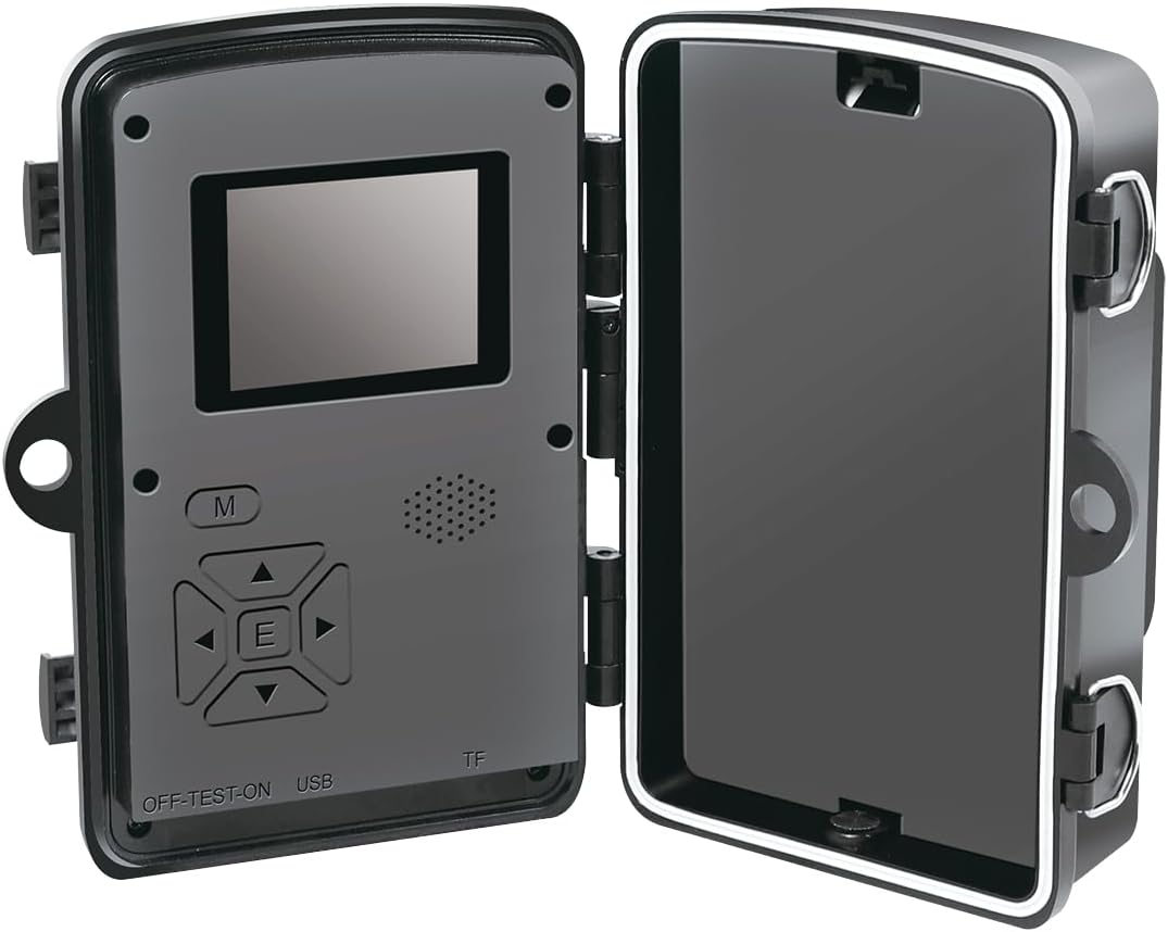 Innen view of the trail camera with LCD screen and controls
