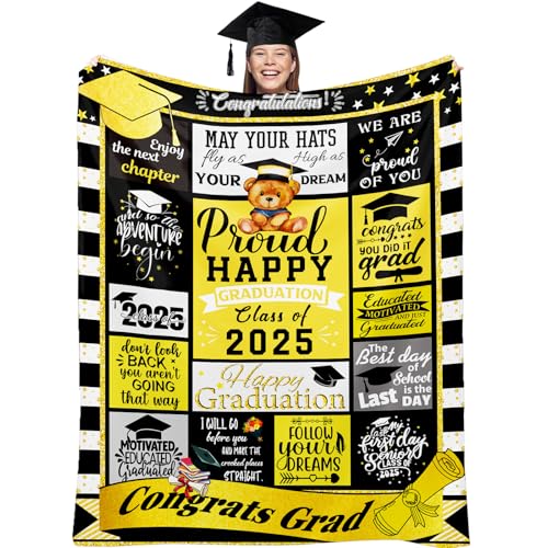 WUDEUI Coperta per regali di laurea 2025, 127 x 152 cm, con citazioni ispiratrici, in flanella, decorazione per laureati, classe del 2025 per lei, idee per decorazioni di laurea
