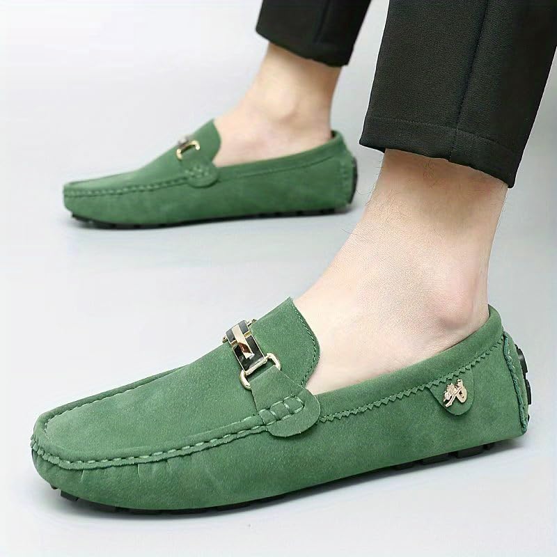 Large-Size Men's Flat Loafers. Lightweight and Comfortable. Casual wear and Breathable. Fashionable and Versatile.2