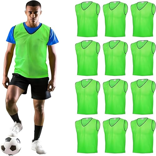GSi Pinnies deportivos – Paquete de 12 – Tamaño libre para jóvenes y adultos – 5 opciones de color – Fútbol, chaleco de práctica de baloncesto (verde)