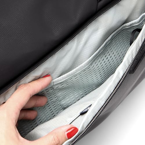 Image of Peak Design Travel Duffel 50L, Black, Extra-Wide Single Zip Access, Weatherproof Shell, 4 External Pockets, Fits Packing Cubes & Camera Cubes, Ideal for Weekend Trips, Versatile Duffel Bag for Travel