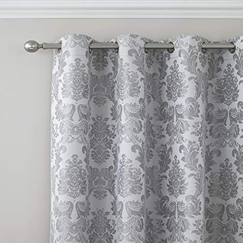 Catherine Lansfield Silver Grey Eyelet Curtains Cover