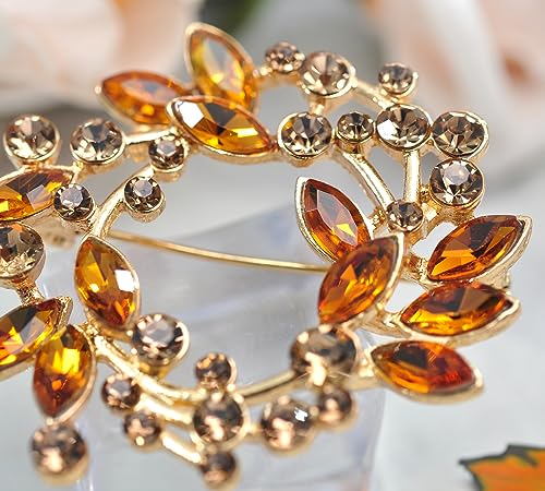 Image of Gyn&Joy Clear Crystal Rhinestone Floral Wreath Pin Brooch BZ005