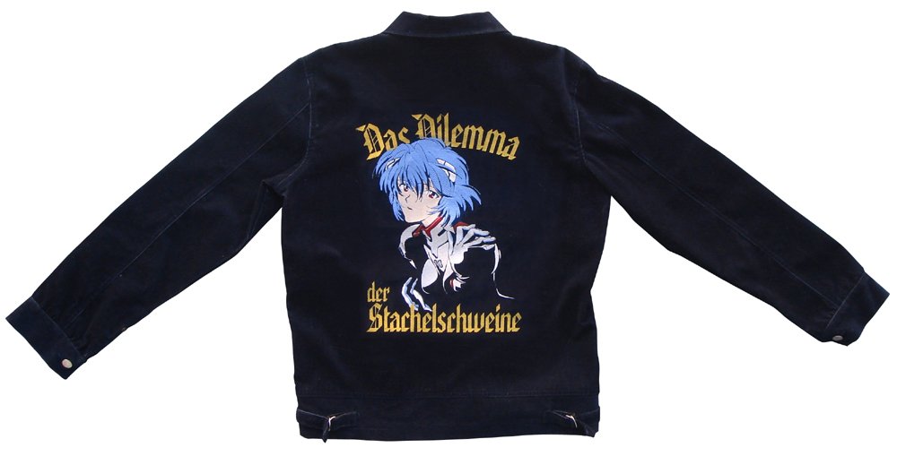 Amazon.co.jp: 新世紀エヴァンゲリオン 綾波刺繍ブルゾン ネイビー：L  