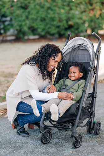 Image of UPPAbaby Travel Bag for G-Luxe and G-Lite Strollers - Easy-Carry Handles + Durable Design with TravelSafe Protection