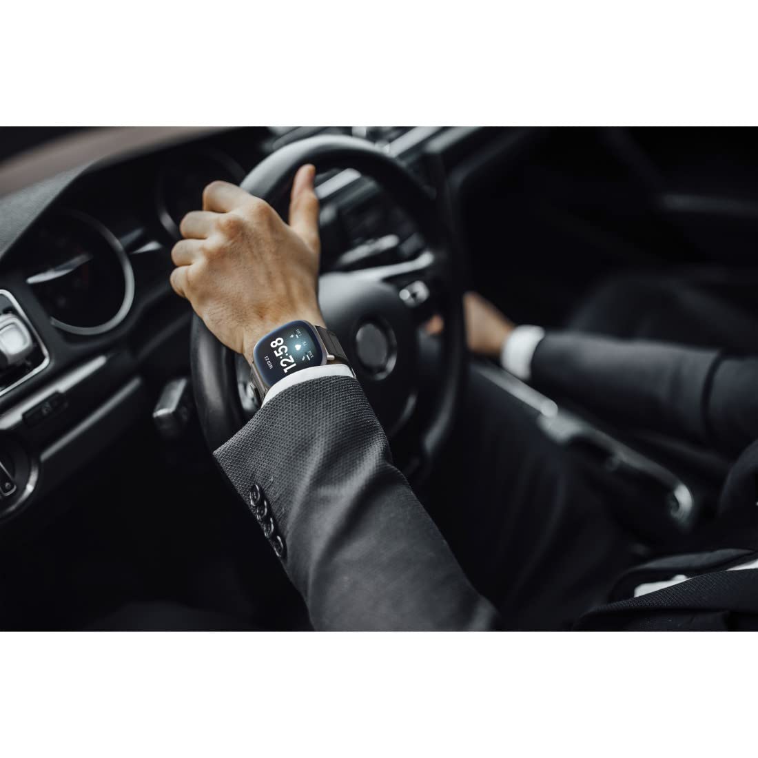 Hama Fitbit Uhrenarmband 22mm (verstellbares Ersatzarmband für Smartwatch Fitbit Versa 3 und Sense, Fitbit Armband zum Tauschen, Wechselarmband Leder u. Silikon, Edelstahl Schnalle, Herren) schwarz