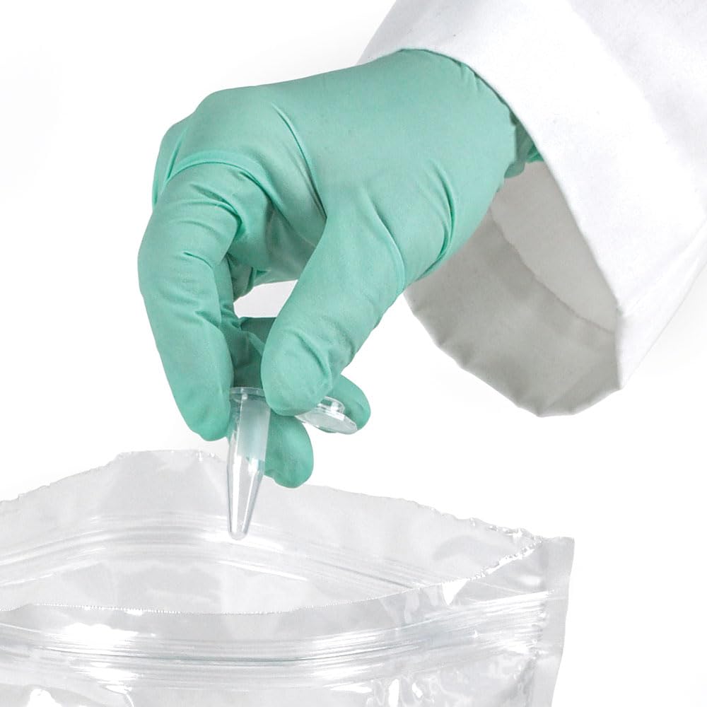 Globe Scientific 0.5mL Microcentrifuge Tube with Snap Cap, 111554, Polypropylene, Graduated, Rnase/Dnase and Pryogen Free Certified, Natural, 500/Stand Up Zip Lock Bag