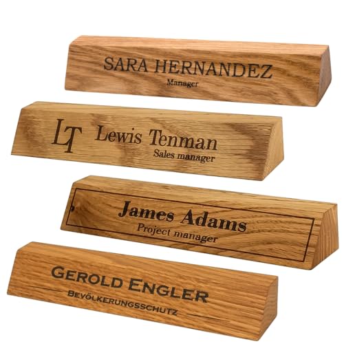 Placa de Escritorio Personalizada en Roble – Placa de Nombre Grabada con Láser – Soporte de Madera Maciza – Regalo Oficina para Nuevo Trabajo o Cumpleaños