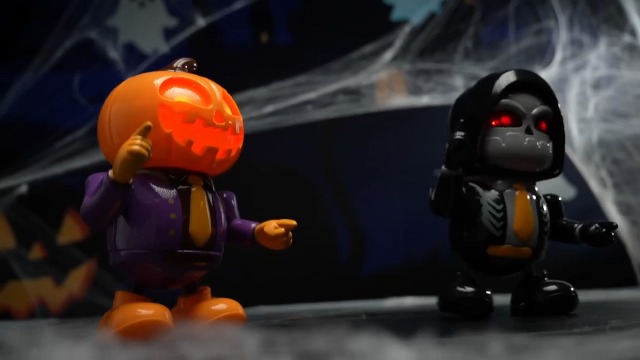 Amazon.com: MOBI ONE Kids Toys Halloween Robot Skeleton Toy, Prank