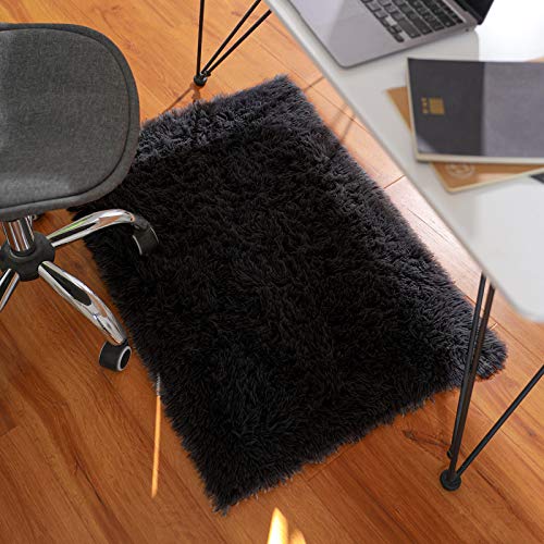 Ophanie Small Black Throw Rugs For Bedroom, 2X3 Mini Area Rug, Affordable Non Slip Fluffy Carpet, Fuzzy Soft Living Room Rugs, Home Decor Aesthetic, Nursery #TOP4