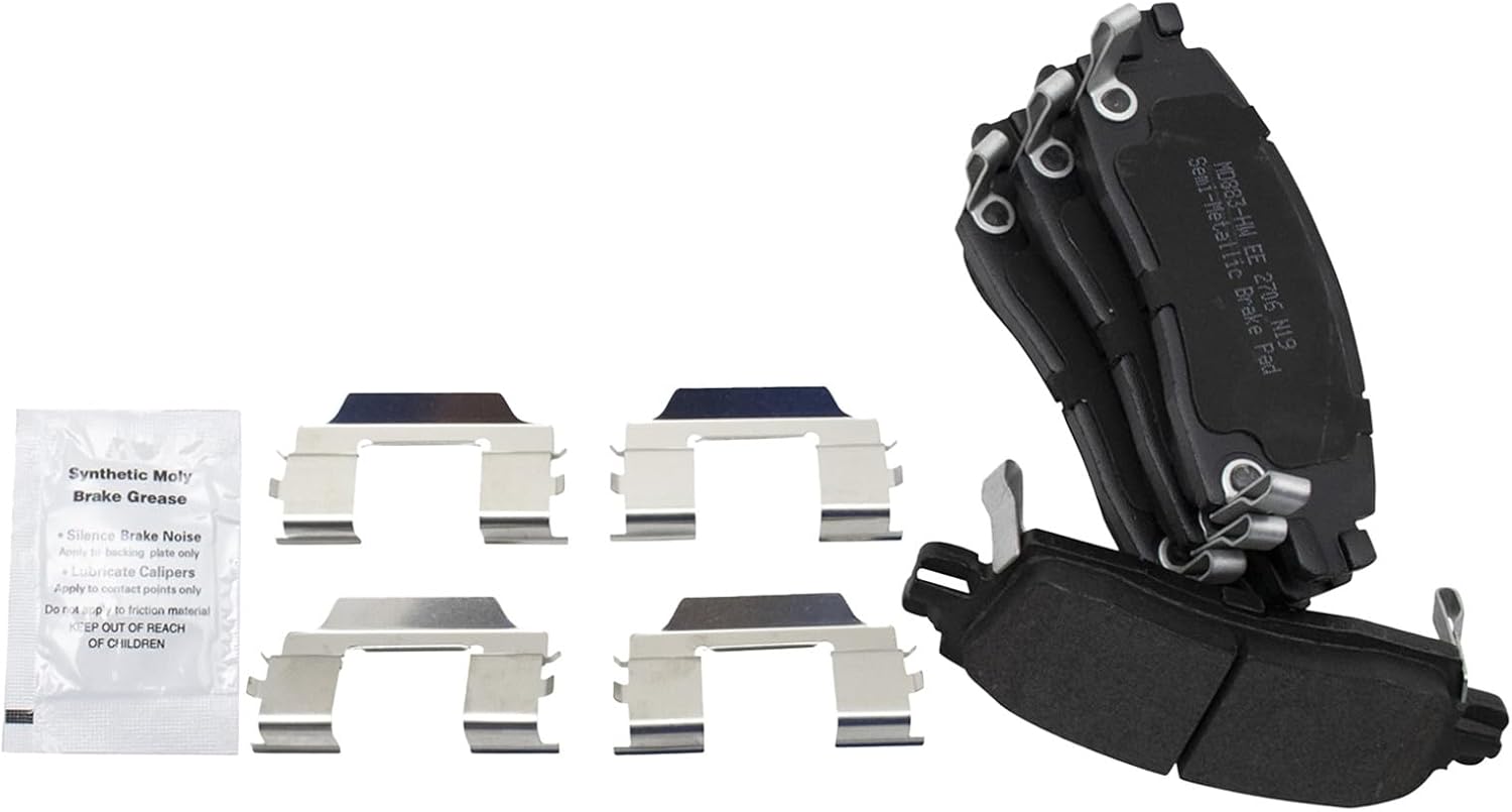 Rear Metallic Brake Pad Kit for GMC Envoy Isuzu Chevy Trailblazer Buick