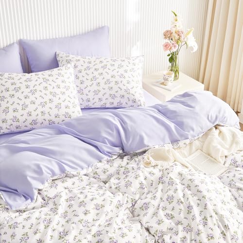 Image of Wake In Cloud - Floral Comforter Set, Coquette Cottagecore Aesthetic Flower Shabby Chic Pattern for Women Teen Girls, Soft Lightweight Bedding, 3 Pieces, White Purple, Queen Size