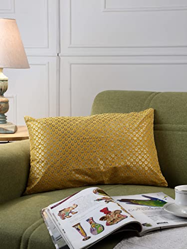 Image of miah decor Gold-Toned Velvet Rectangle Cushion Covers with Laser Cutting
