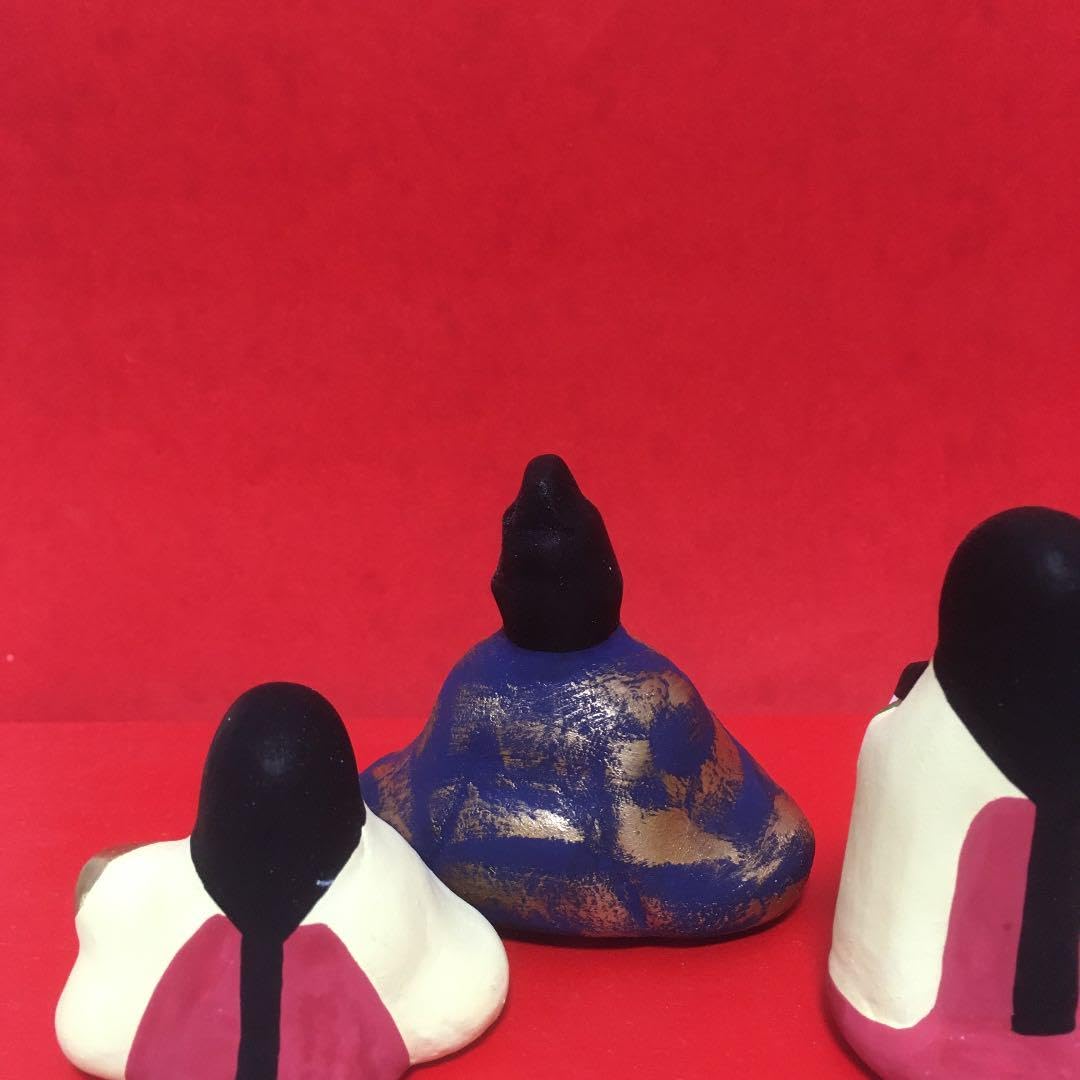 土人形　お雛様　新品　未使用品　岩みつこ先生作 Amazon | 土人形 お雛様 品 岩みつこ先生作 | 平飾り | おもちゃ