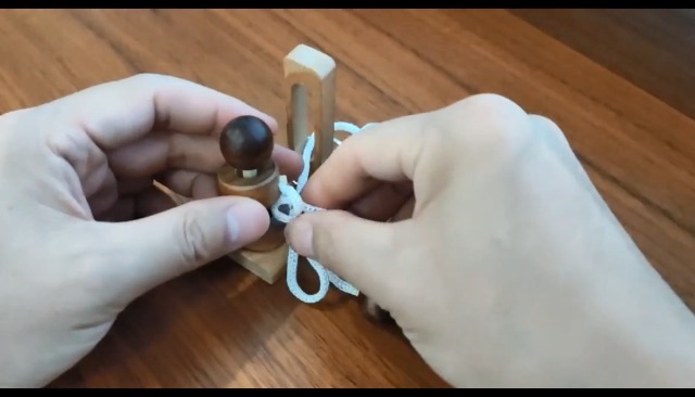 Amazon.com: Brain Teaser Puzzle Wooden Threading Rope Loop Puzzle