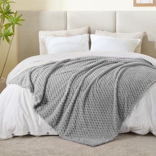 Image of BEDELITE Grey Throw Blanket for Couch, Soft Cozy Gifts for Women, 50 * 60 | 3D Jacquard Decorative Fleece Blanket, Super Soft Plush Throws, Cute Birthday Gift for Women & Men, Suitable for All Seasons