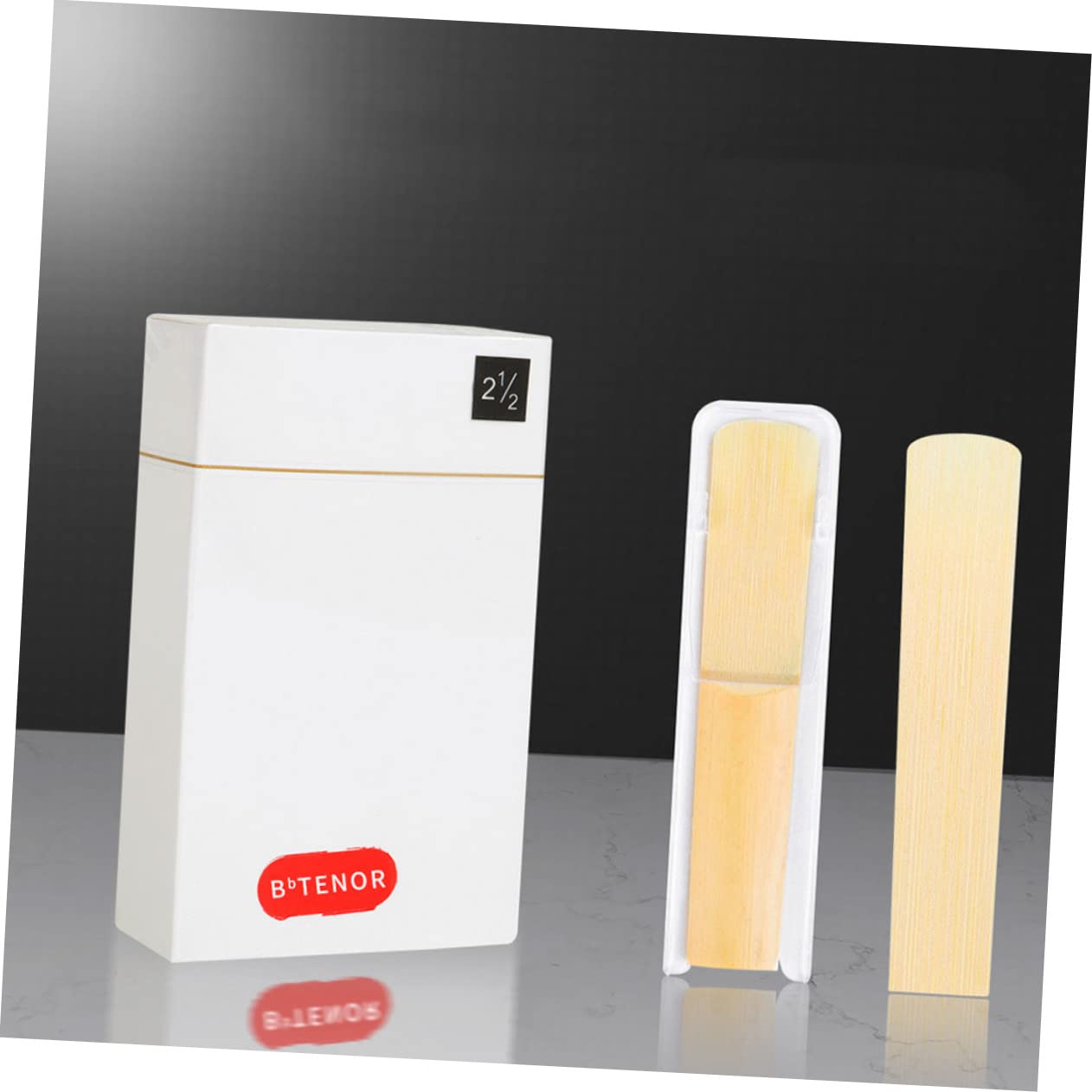 Levemolo 10pcs Tenor Saxophone Reeds 2.5 Strength Handmade Material Traditional Ligature Easy Installation for Beginners