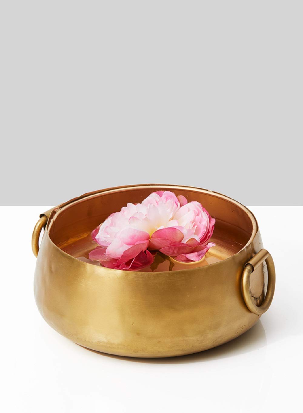 Serene Spaces Living Ciotola Handi in alluminio con effetto ottone