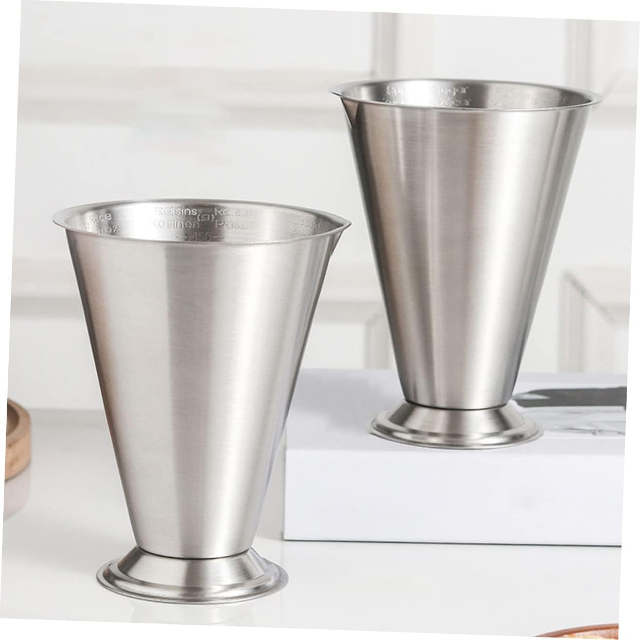 Cabilock Stainless Steel Measuring Cup with Scale Flour Measurement Jug for Cooking Baking and Mixed Drinks and Kitchen Tool Easy Pour Spout for Accurate Measurement