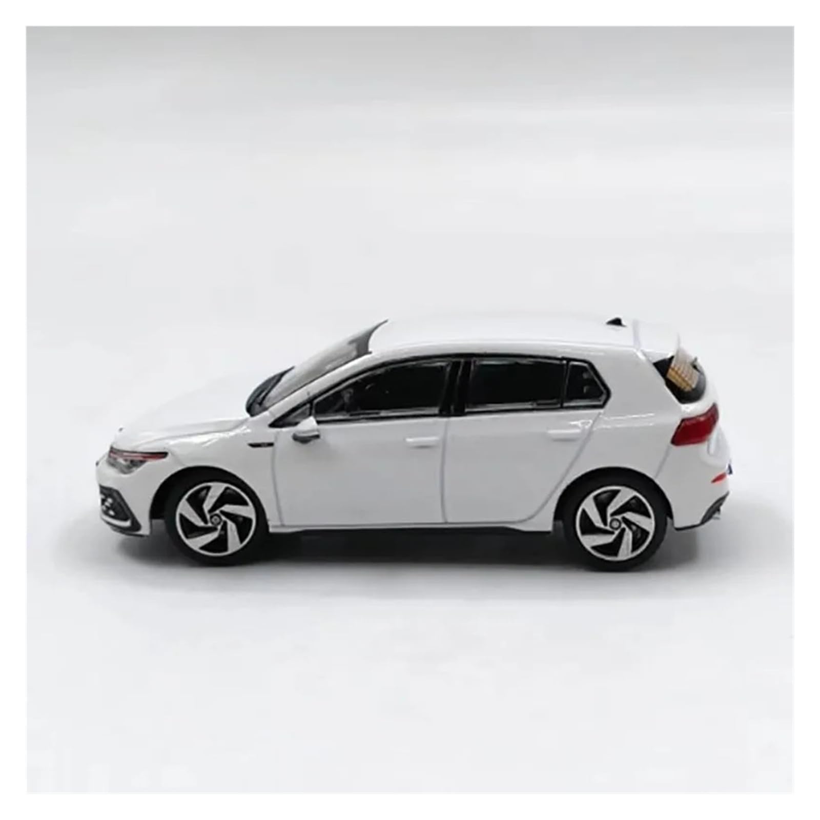 Amazon | ミニチュア展示 1:64スケール フォルクスワーゲン ゴルフ GTI