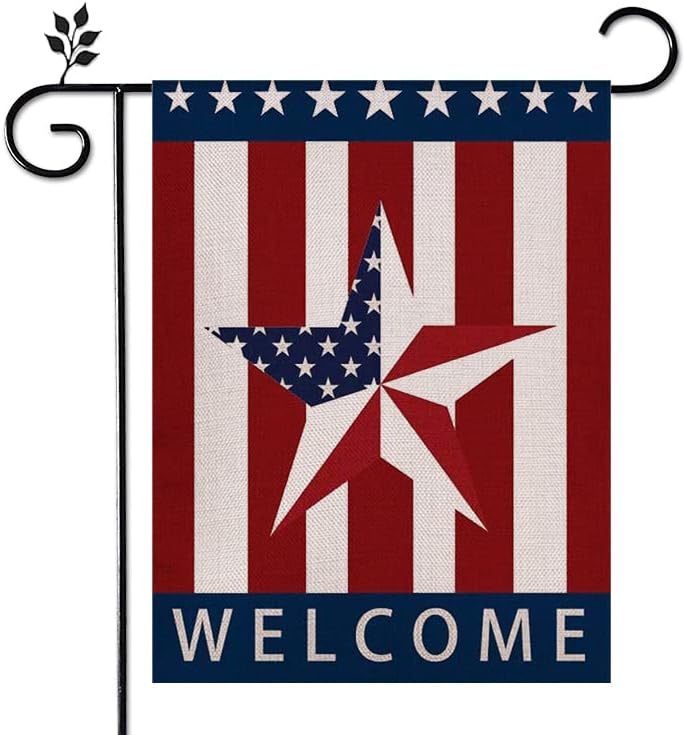 Bandera de jardín del Día de la Independencia con tira vertical patriótica de doble cara y estrella de arpillera de corazón de arpillera para el 4