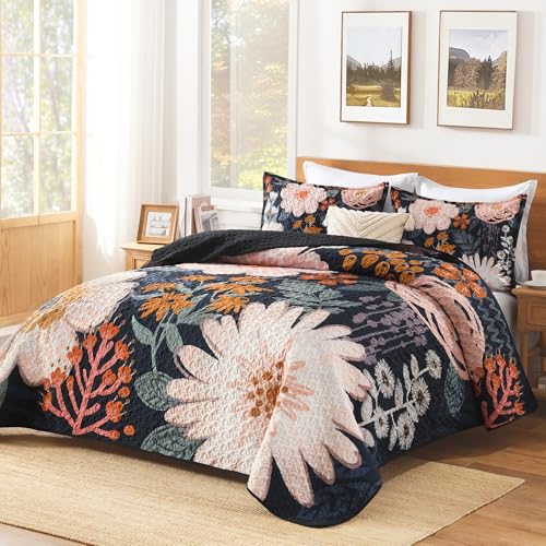 Image of Andency Floral Boho Quilt Super King Plus Size Bedding Set Navy Blush,3 Pieces Farmhouse Flower Botanical Bedspreads with 2 Shams, Soft Reversible Polyester Coverlet Set for All Season, 128 inchx120 inch