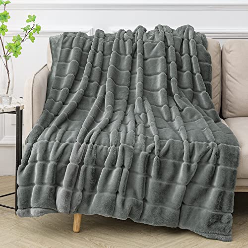 Immtree Faux Fur Blankets Queen Size 60X80 Inches, Super Soft Fluffy Rabbit Fur Throw Blanket, Comfy Sherpa Shaggy Throws And Blankets For Bedroom Sofa Couch, Grey #TOP26