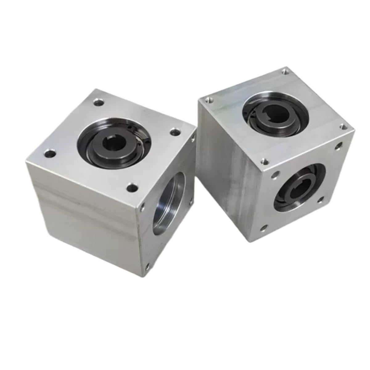 Getriebe 90-Grad-Eckgerät 42x42x42mm Kegelrad-Wendegetriebe 1:1-Übertragung Einzelausgangswellenkommutator Lenkrichtung(10mm Hole)