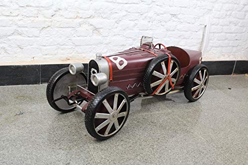 LOT DE 2 anciennes voitures de course miniatures en tôle + 1 coque