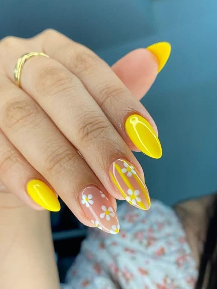 FWS Artificial fake Press On Nails Art Set (Set Of 20) Reusable Nails Extension,BridalNails,Stick-On Nails,Manicure Art Set, AcrylicNails,False Nails,DesignerNails | Nail Glue, Nail file, cuticle pusher, cleaning wipe | Glossy Yellow Floral Shape Almond-image-40