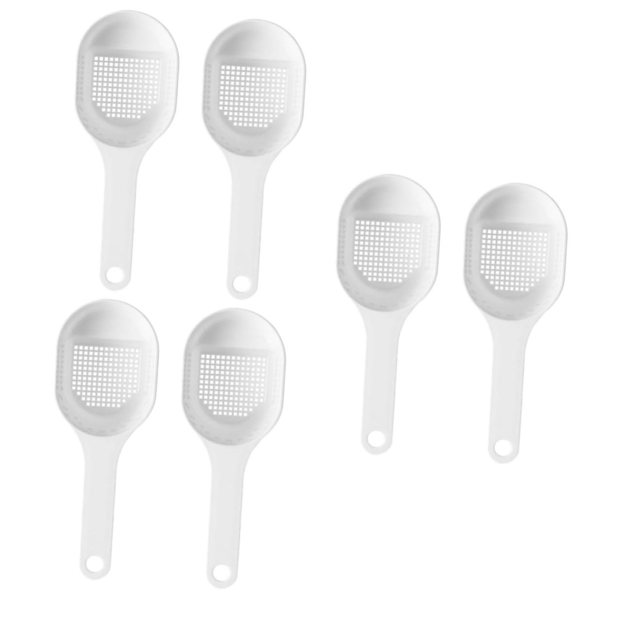 Cuillères sieve pour éliminer les grumeaux de farine et réussir vos pâtes