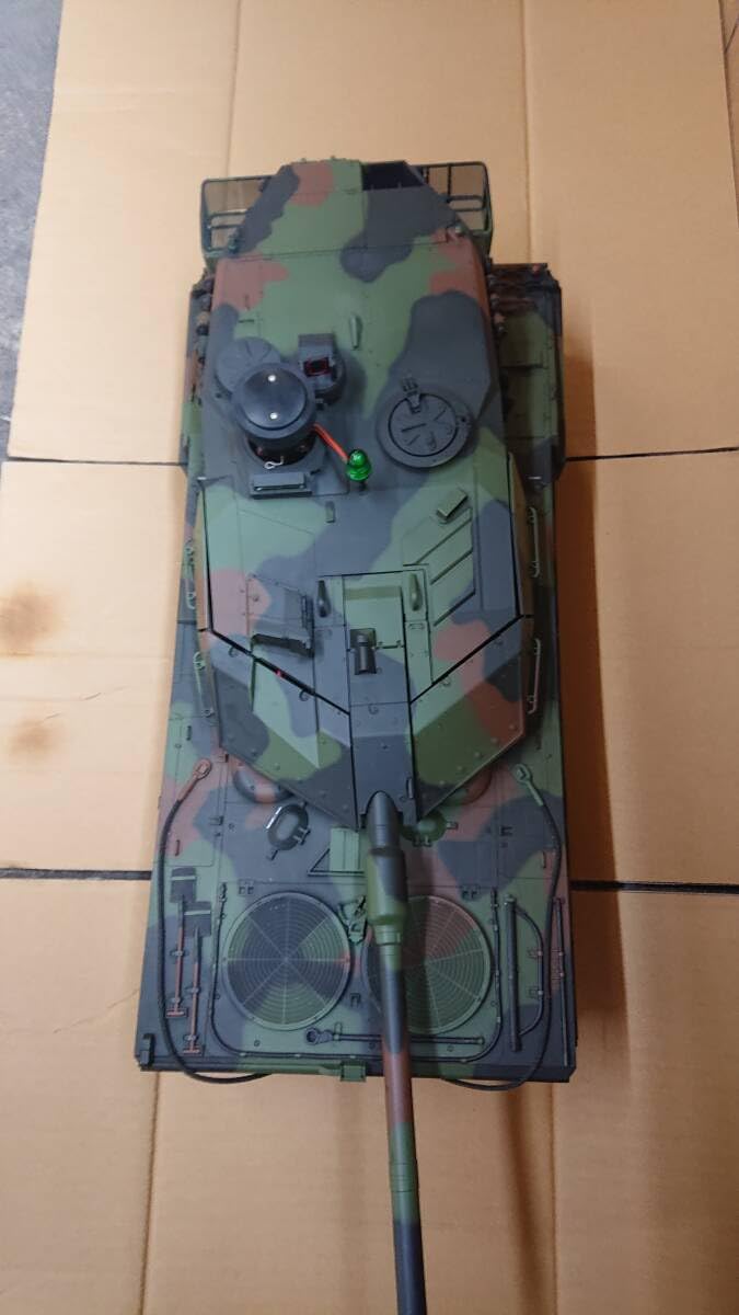 田宮ラジコンレオパルド タミヤ 1/16 RCタンクシリーズ ドイツ レオパルト2A6 フル