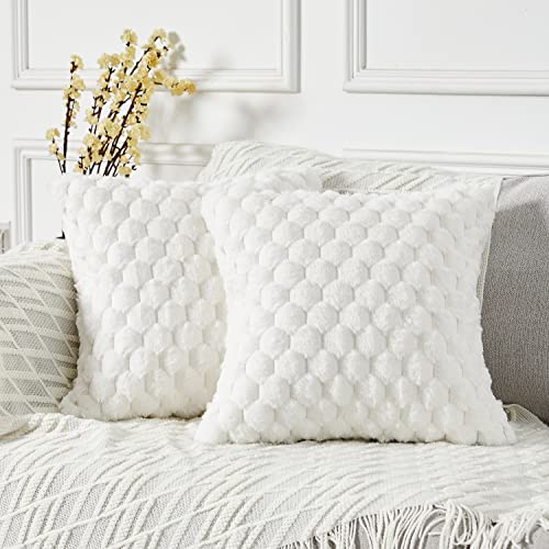 Yaertun Pack of 2 Super Soft Cozy Decorative Throw Pillow Covers Fuzzy Plush Faux Fur Luxury Cushion Cover Pillowcase for Sofa Couch Bed Livingroom 16x16 Inch White by Yaertun - Used condition - US$17.75