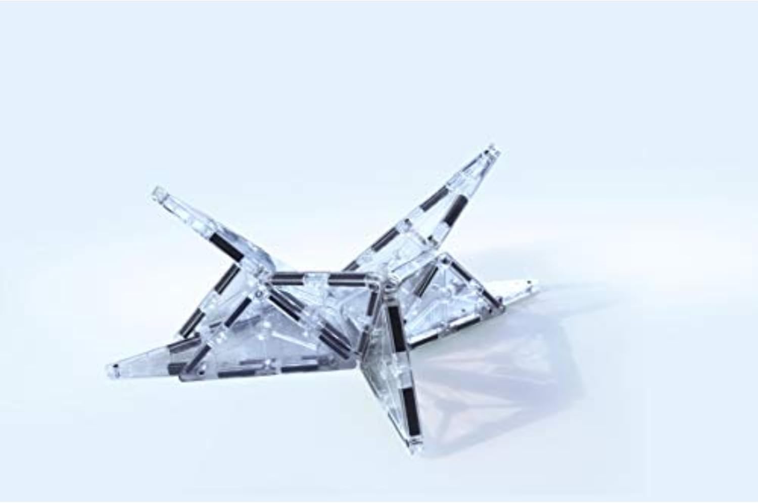 MAGNA-TILES Ice 16-Piece Magnetic Construction Set, The ORIGINAL Magnetic Building Brand