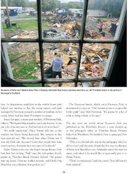 Paperback When the River Rose: Stories of a Vermont Town's Flood, Recovery, and Rebirth Book