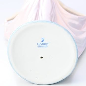 Amazon.co.jp: リヤドロ 踊る少女 LLADRO オブジェ 1005050 [並行輸入