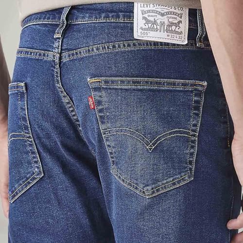 Image of Men's 505 Blue Straight fit mid Rise Jeans