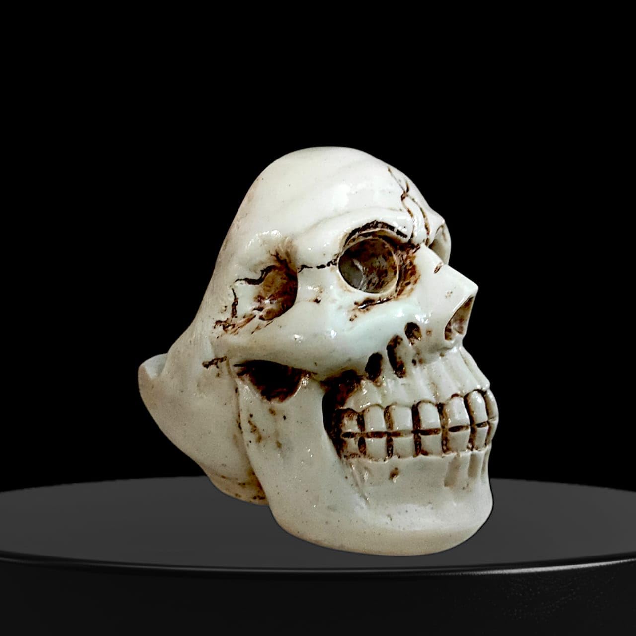 Resin Skull Cigarette Ashtray, Gothic Style, Heavy Duty, Heat-Resistant, Decorative Ash Holder for Home, Office, Bar & Desk (White)-picture-12