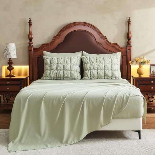Image of Green Comforter Set King Size Bed in A Bag 7 Piece Pinch Pleat Bedding Set, Pintuck Ruched Square Bed Set with Comforter, Sheets, Pillowcases & Shams