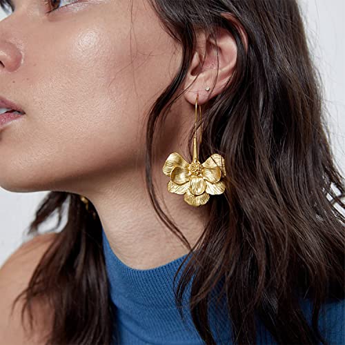 Bohemian Gold Elegant Flower Fashion Dangle Earring Flower Earrings Unique Chic 3D Large Flower Jewelry for Women (golden)3