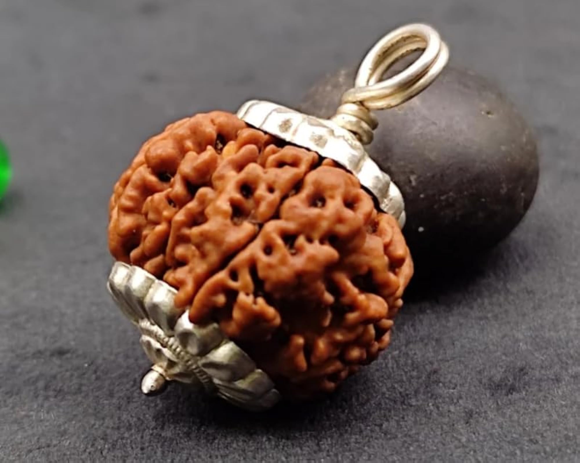 8 Mukhi Rudraksha Certified Pendant, Spiritual