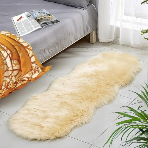 twirush Fluffy Faux Sheepskin Rug, Shaggy Rugs, 60 X 180 CM Beige Fluffy Rug Washable Faux Fur Rugs Non Slip Mats for Bedrooms Living Room (Beige)
