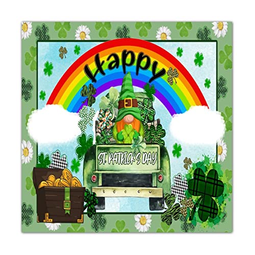 Décoration Saint-Patrick en bois avec gnome et eucalyptus pour table de fête