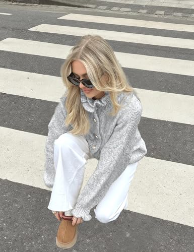 Image of Women's Chunky Knit Cardigan Sweater, Ruffle Button Down Long Sleeve Cozy Loose Fit Fall Winter Outfits(Grey-L)