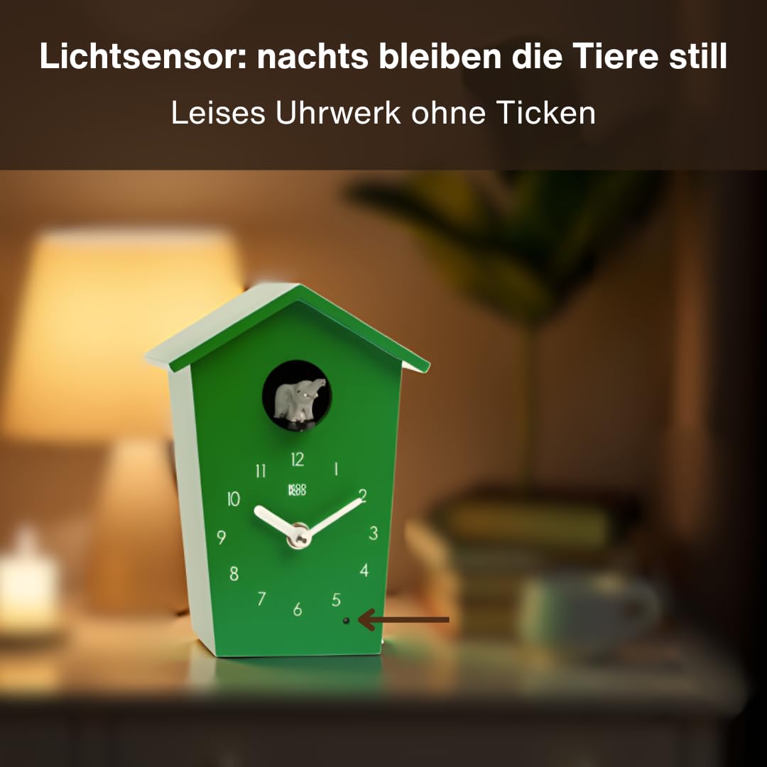 KOOKOO AnimalHouse Grün, Moderne kleine Kuckucksuhr mit 5 Bauernhoftieren, Aufnahmen aus der Natur. Hat EIN freundliches und modernes Design.