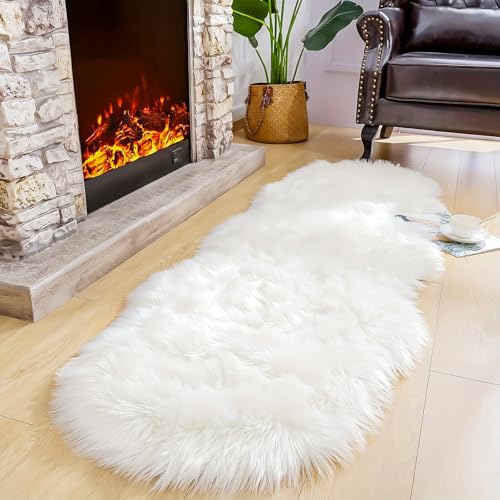 ELLECILA Faux Sheepskin Area Rug - Fluffy Fur Rugs - 60x160cm Sheepskin Throw Washable Non Slip Soft Shaggy Small Rugs, White Fluffy Fur Rug for Living Room Bedroom Kitchen Bathroom Sofa Floor Decor