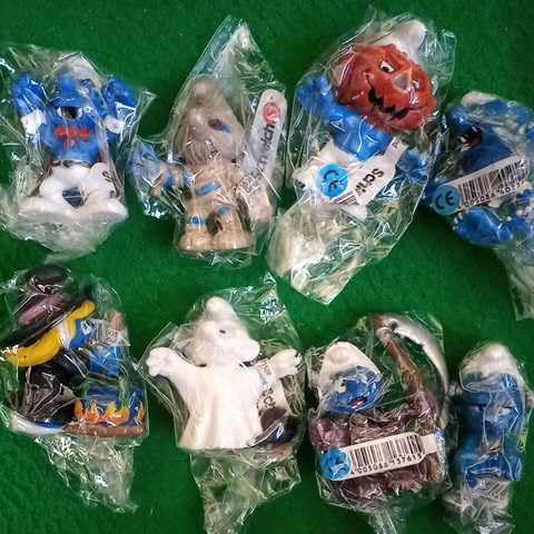 スマーフ ハロウィン　フィギュア 大量　セット Amazon.co.jp: スマーフ Smurf フィギュア ハロウィン 8種類