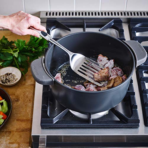 GreenPan Featherweights Dutch Oven, Cast Iron Casserole Dish with Lid, Toxin Free & Non Stick - Induction & Oven Safe Cookware - 26 cm/5.3 Litre, Grey Main Image
