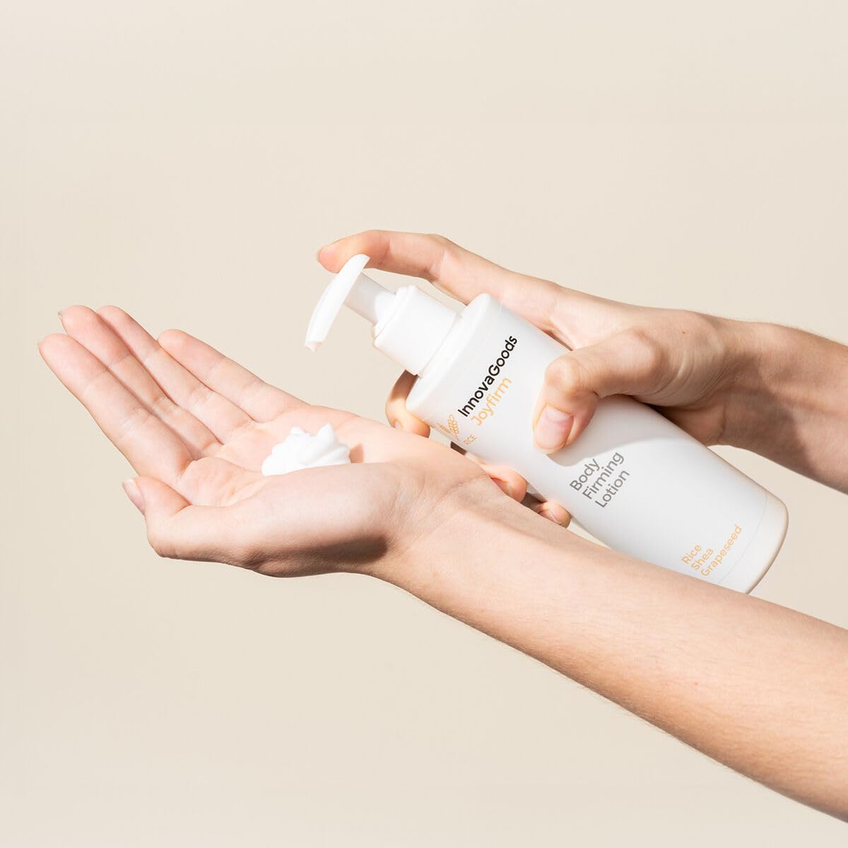 InnovaGoods® Set zur Behandlung von Cellulite und Reis, 1 x straffende Körperlotion, straffend, erfrischt und spendet Feuchtigkeit, 1 x Anti-Cellulite-Massagegerät durch Absaugung und Wärme